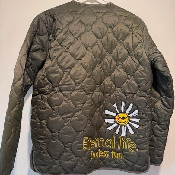 First row Jacket - Picture 2 of 2